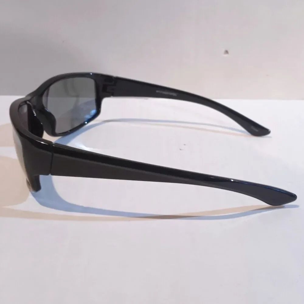 Mens Wrap Around Polarized Sunglasses-Black-Mirrored Lens-UV Protection-Sports
